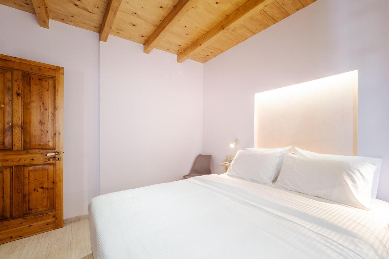 Corfu Old Town Apartment, Marina Nymfes *